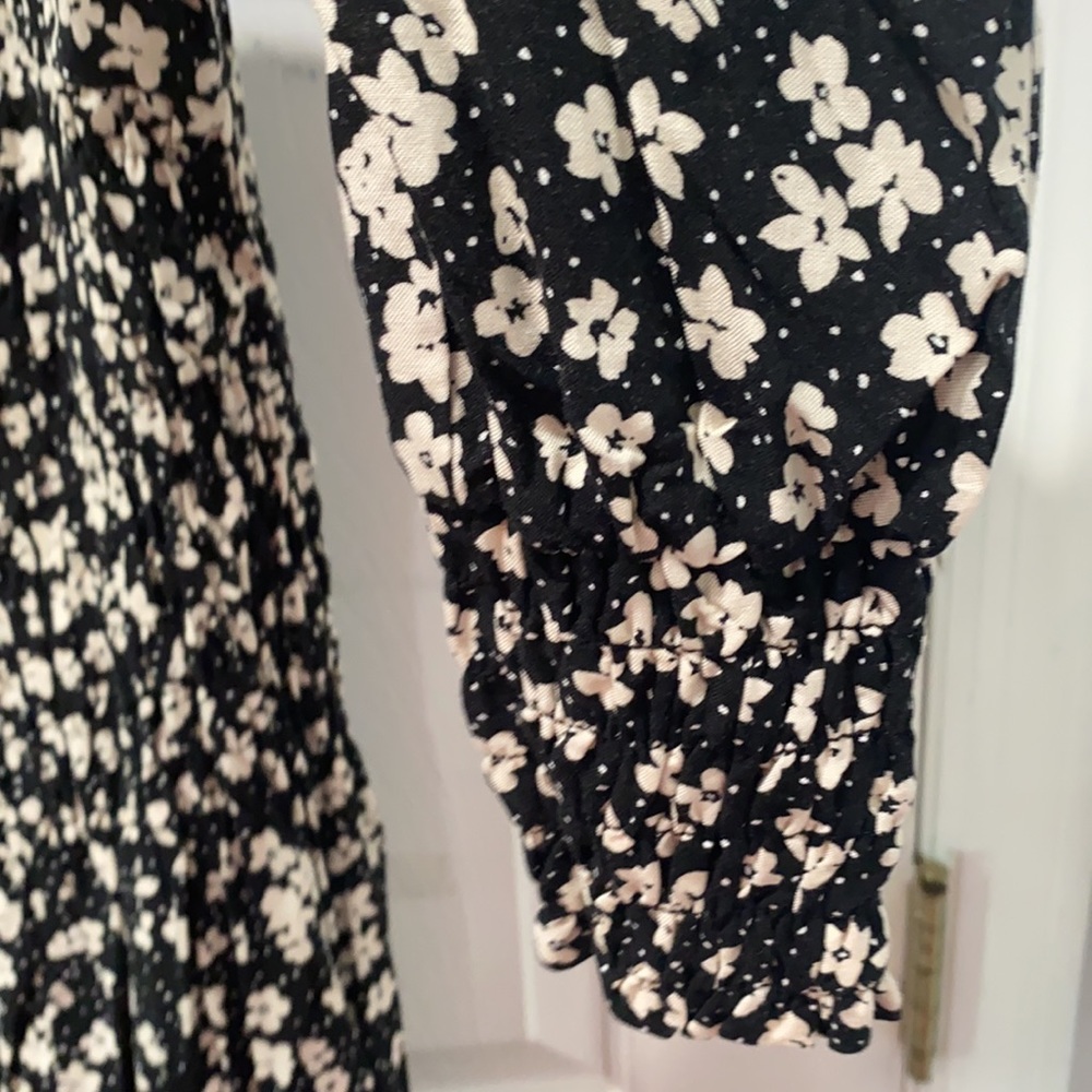 H&M Dress - Picture 2 of 5